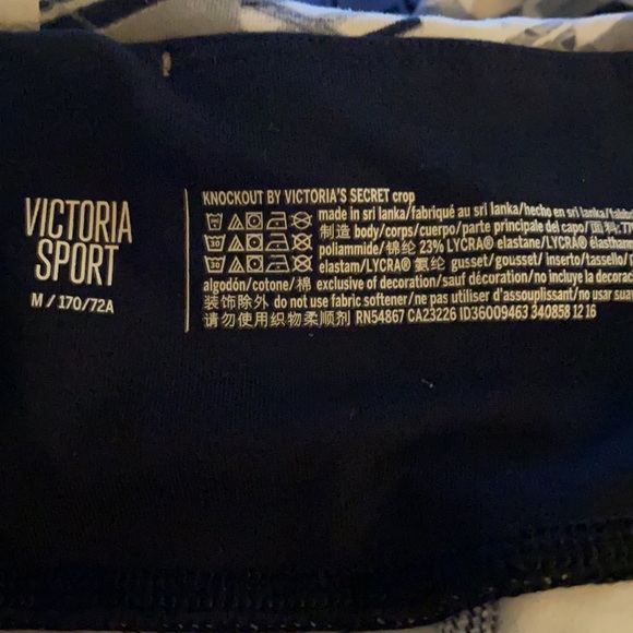 Victoria's Secret Victoria Sport Knockout Crop Capri Leggings Size Medium VGC - Picture 4 of 4
